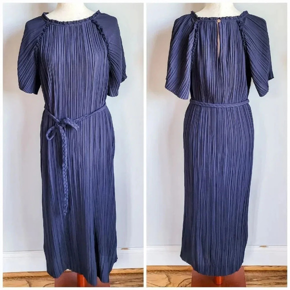 Ann Taylor New Navy Plisse Pleat Belted Flutter Sleeve Midi Dress Size Medium - Picture 2 of 10